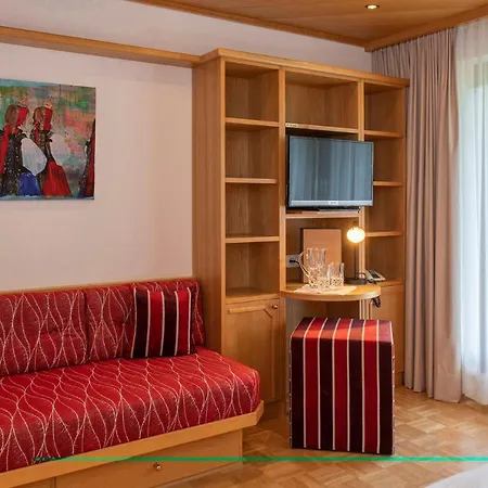 Rudolph 3*