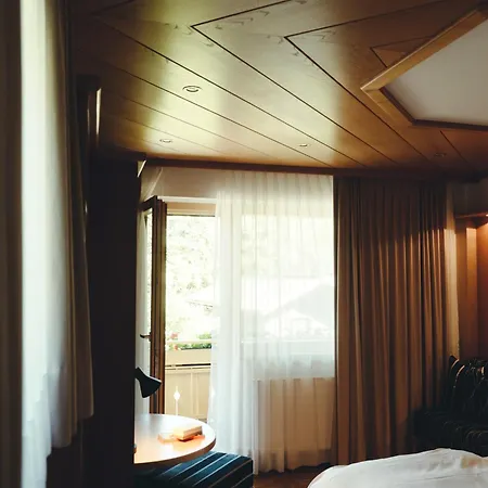 Rudolph Hotell 3*